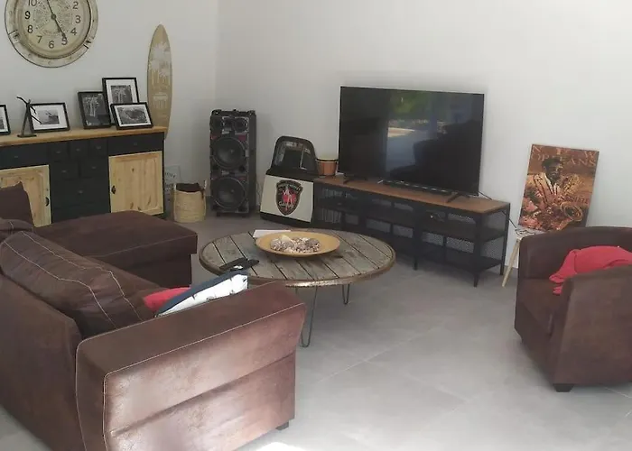 Maison De