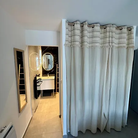 Maison De Villa *